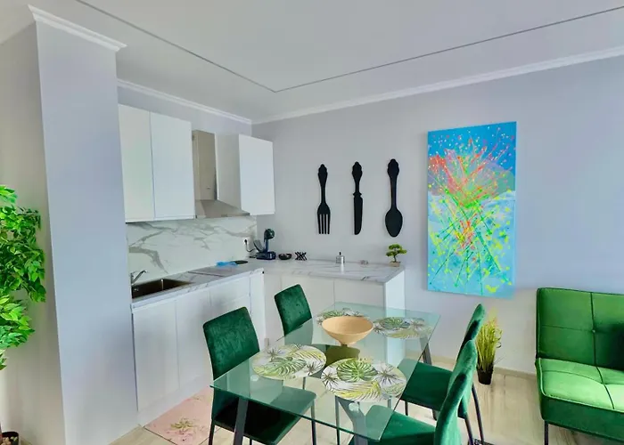 Sea & Apartment *